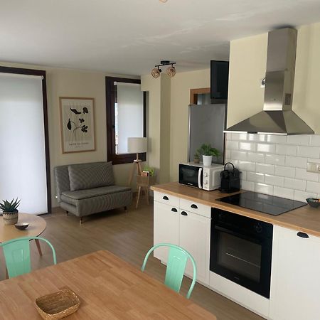 Casita Independiente Y Tres Apartamentos Con Piscina Ladeira Playa Baiona Luaran gambar