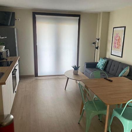 Casita Independiente Y Tres Apartamentos Con Piscina Ladeira Playa Baiona Luaran gambar