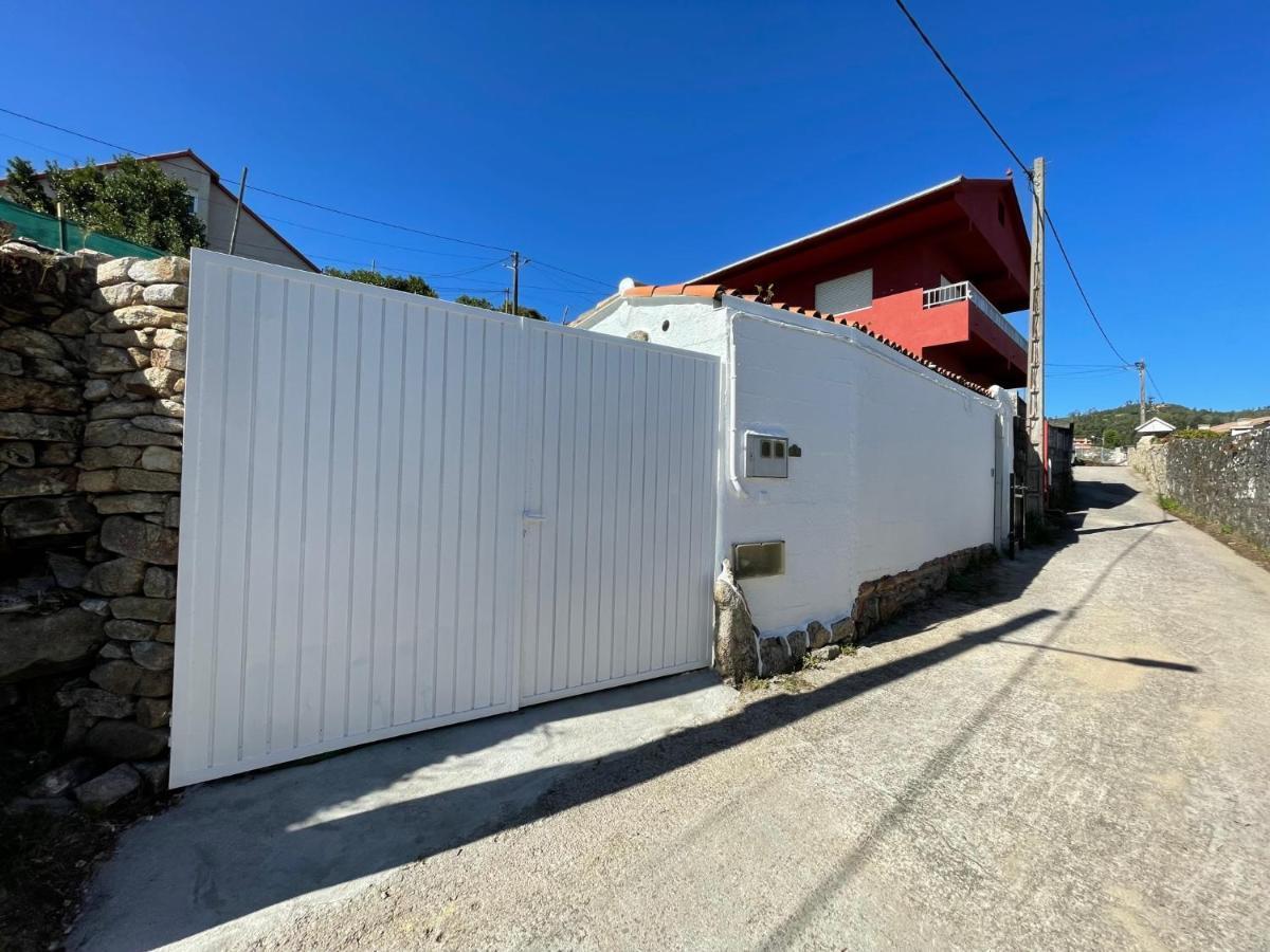 Casita Independiente Y Tres Apartamentos Con Piscina Ladeira Playa Baiona Luaran gambar