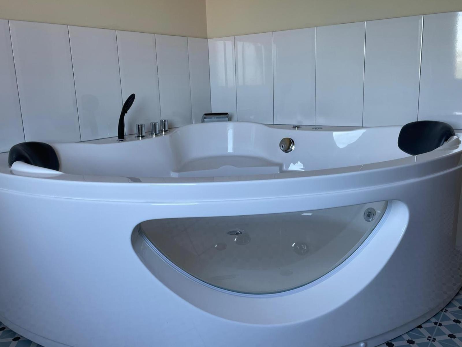 Casita Independiente Y Tres Apartamentos Con Piscina Ladeira Playa Baiona Luaran gambar