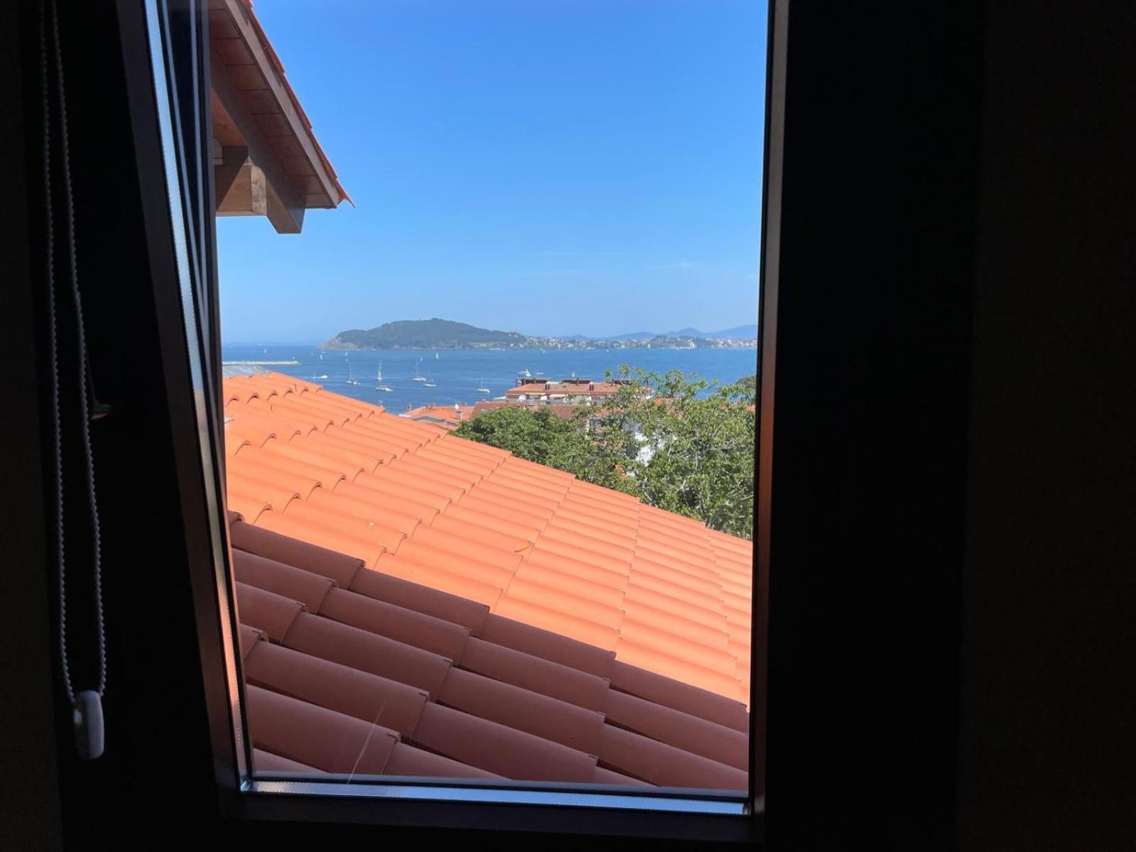 Casita Independiente Y Tres Apartamentos Con Piscina Ladeira Playa Baiona Luaran gambar