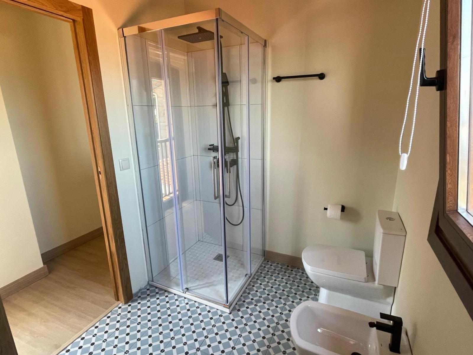 Casita Independiente Y Tres Apartamentos Con Piscina Ladeira Playa Baiona Luaran gambar
