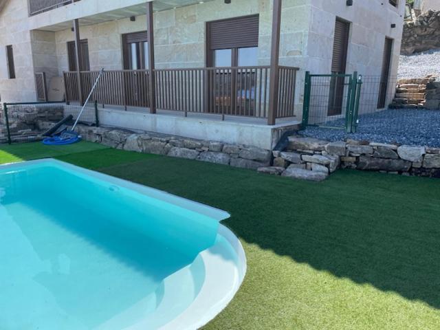 Casita Independiente Y Tres Apartamentos Con Piscina Ladeira Playa Baiona Luaran gambar