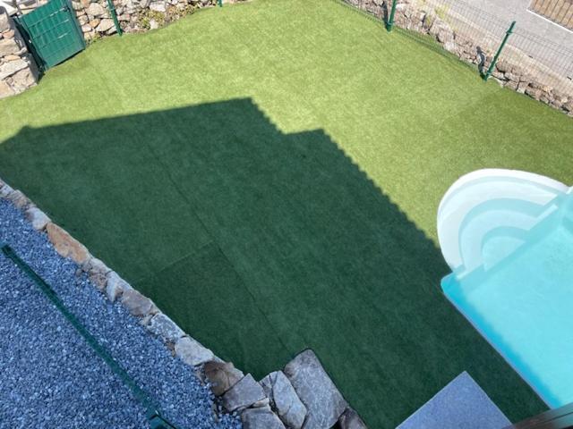 Casita Independiente Y Tres Apartamentos Con Piscina Ladeira Playa Baiona Luaran gambar