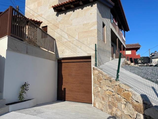 Casita Independiente Y Tres Apartamentos Con Piscina Ladeira Playa Baiona Luaran gambar