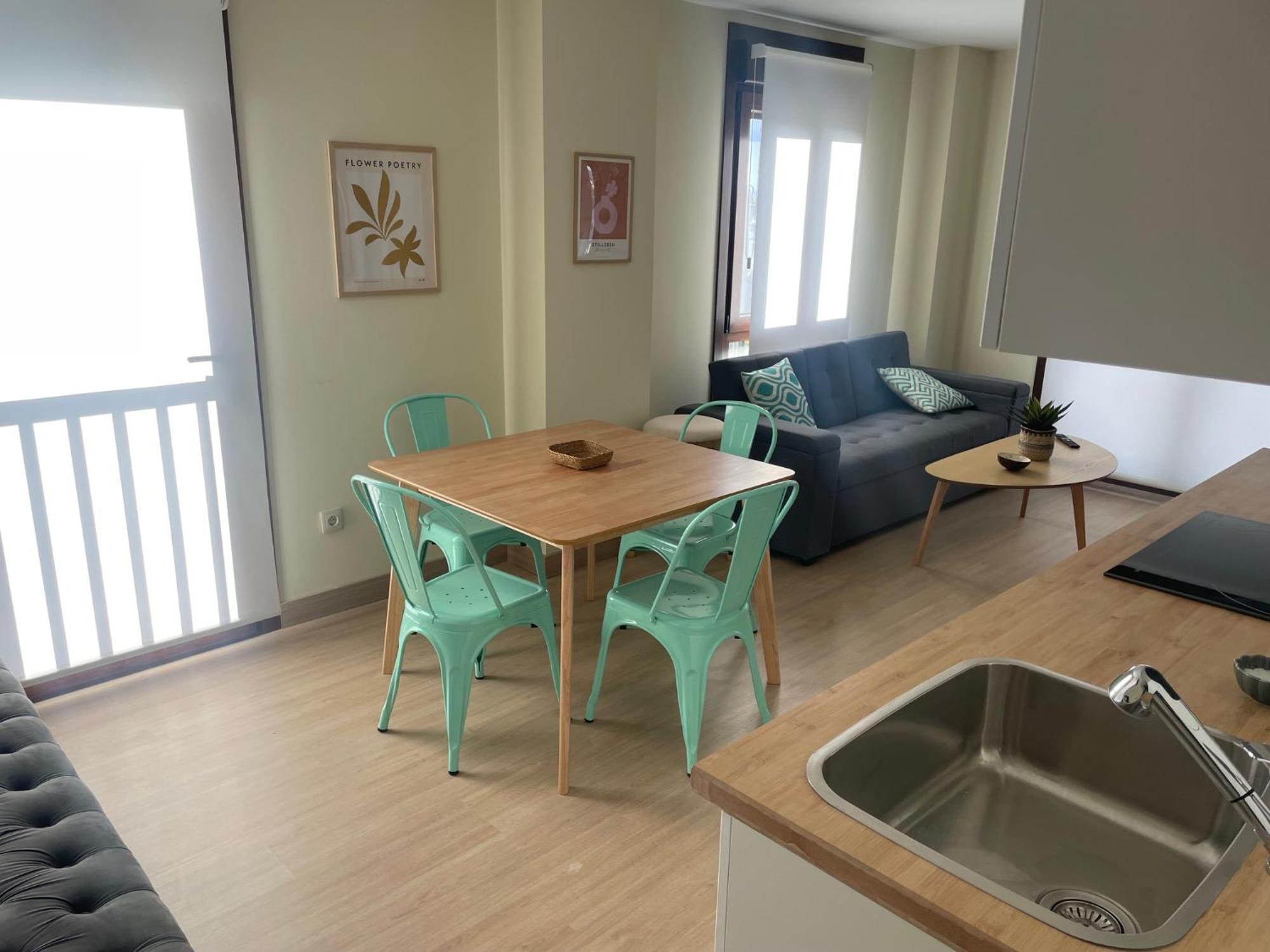 Casita Independiente Y Tres Apartamentos Con Piscina Ladeira Playa Baiona Luaran gambar